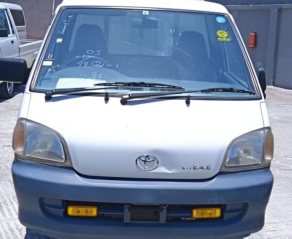 Toyota LiteAce 2000